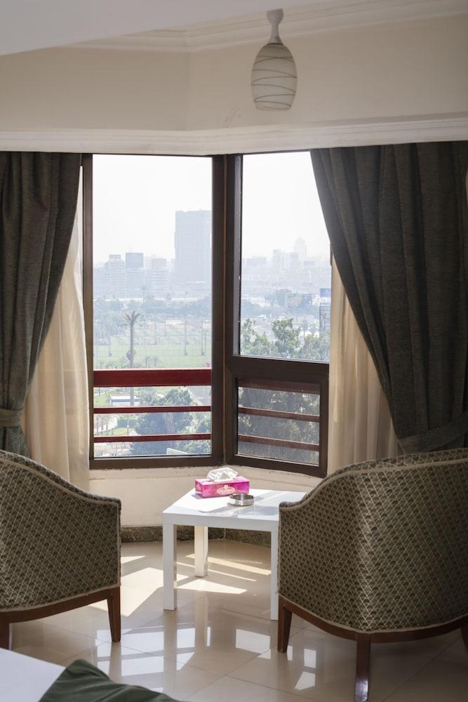 Nile Boutique Hotel At Nile Plaza Giza Exterior photo