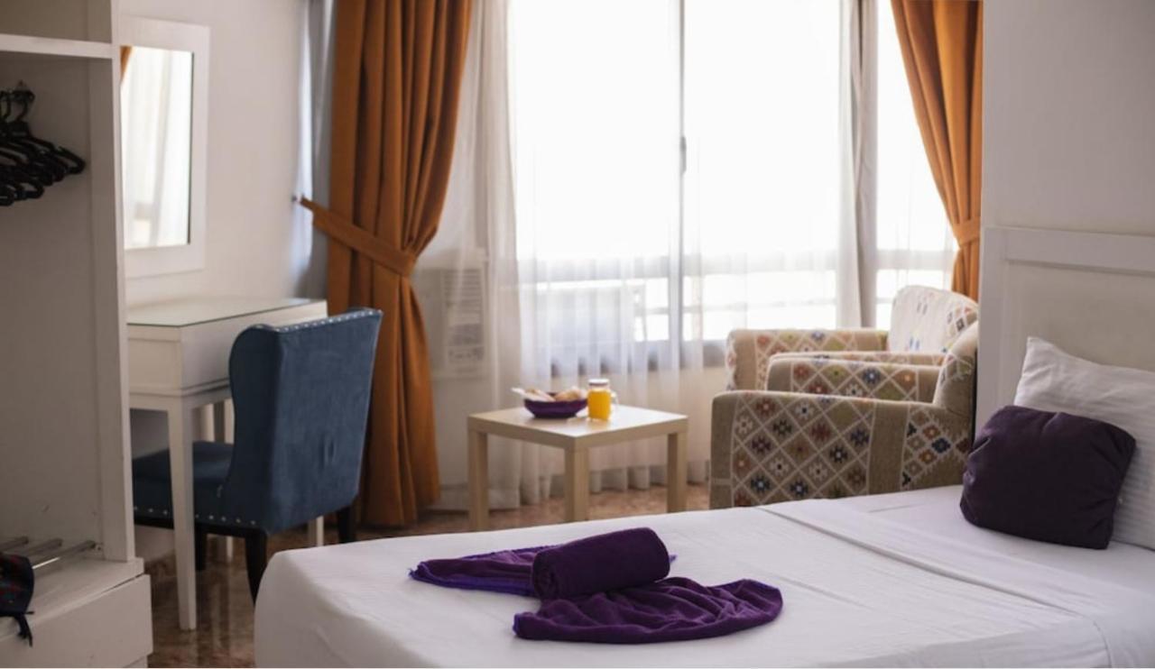 Nile Boutique Hotel At Nile Plaza Giza Exterior photo